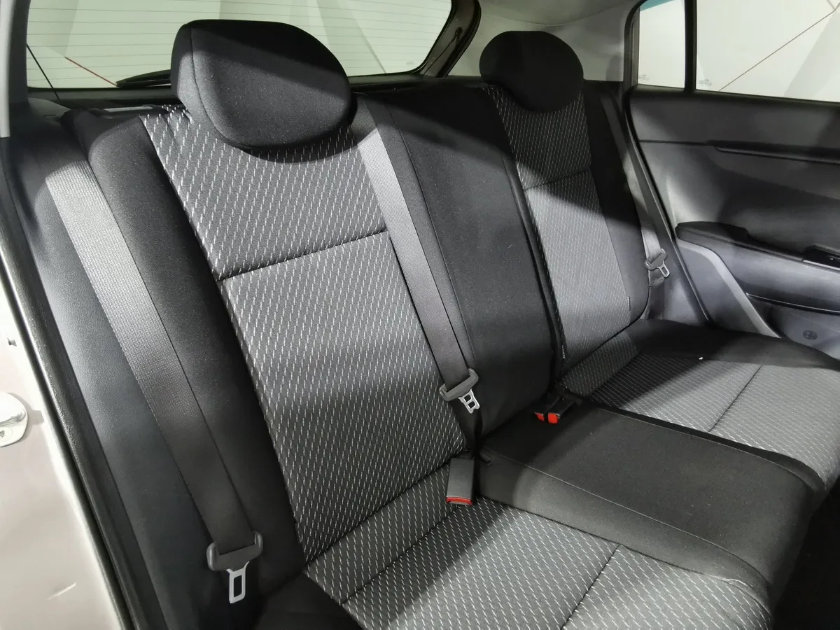 Kia Rio X-Line 1.6 AT (123 л.с.) Luxe Коричневый в АВИЛОН. Слайд №16
