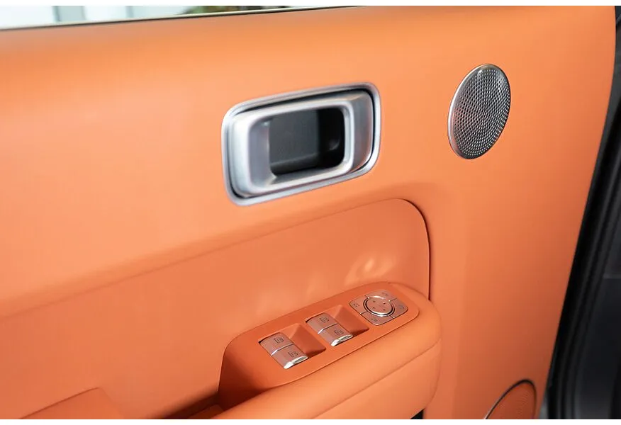 Li Auto L9 1.5 AT 4WD (449 л.с.) Ultra Серый в АВИЛОН. Слайд №19