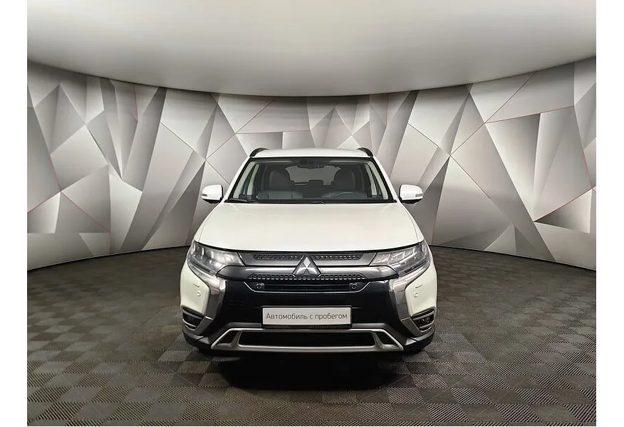 АВИЛОН - Mitsubishi Outlander 2.4 CVT 4WD (167 л.с.) Белый - slide 4