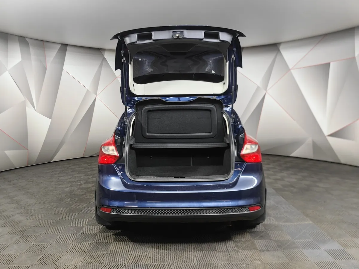 Ford Focus 1.6 MT (125 л.с.) Trend Синий в АВИЛОН. Слайд №11