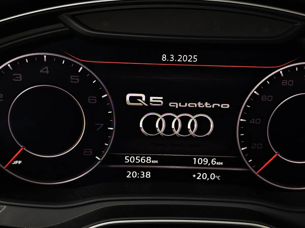 Audi Q5 2.0 TFSI S tronic quattro (249 л.с.) Sport Синий в АВИЛОН. Слайд №18
