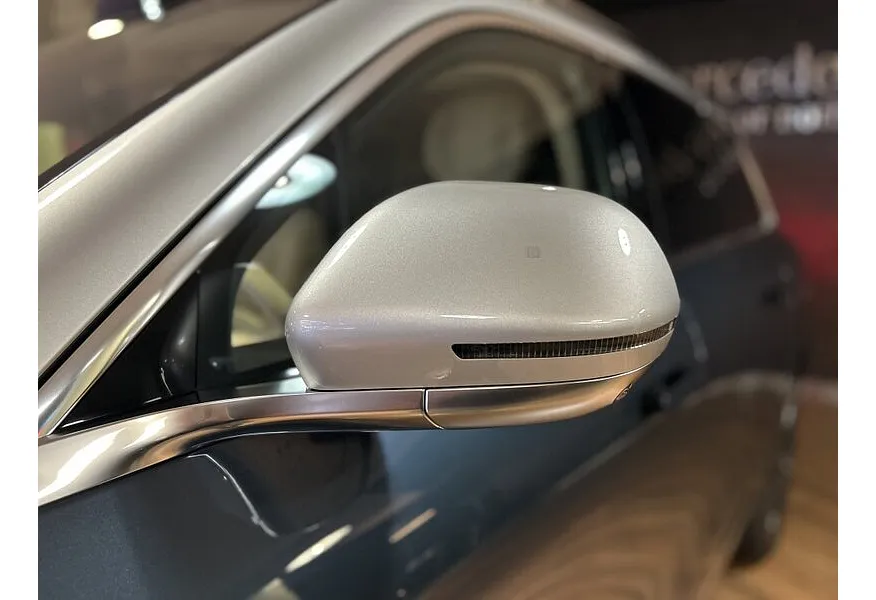 LIVE. Слайд №20