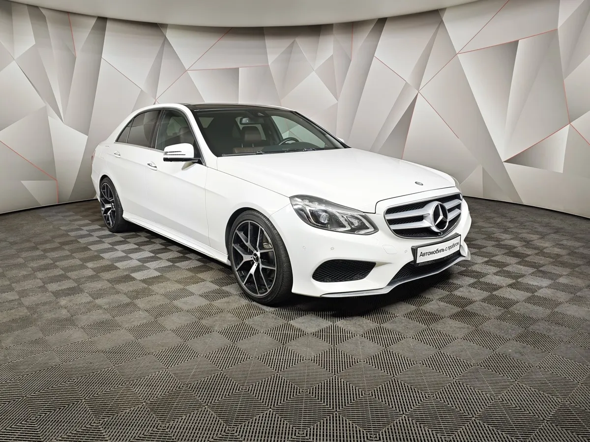 Mercedes-Benz E-Класс E 300 7G-Tronic Plus 4Matic (249 л.с.) Белый в АВИЛОН. Слайд №3