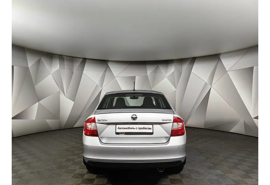 Skoda Rapid 1.4 TSI DSG (125 л.с.) Active Серебристый в АВИЛОН. Слайд №8