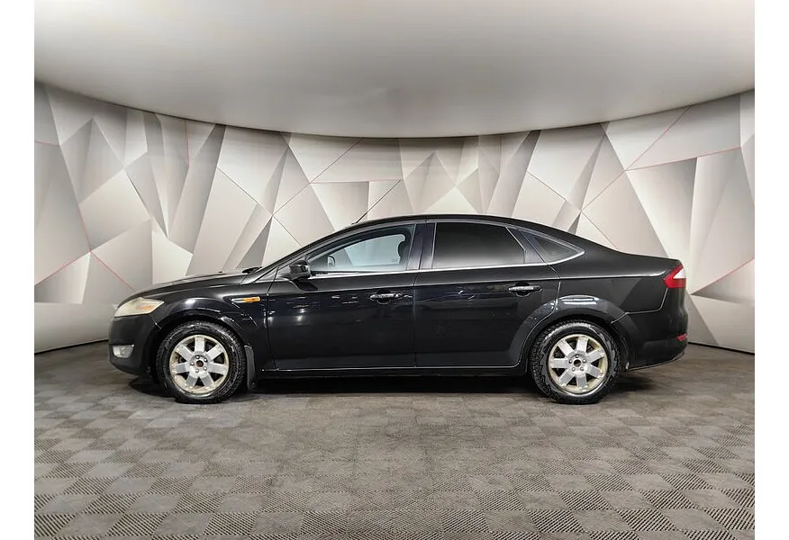 Ford Mondeo 2.3 AT (161 л.с.) Ambiente Черный в АВИЛОН. Слайд №5
