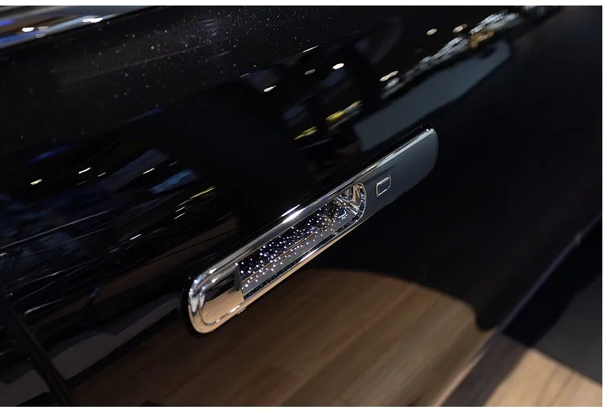 Maextro S800 1.5h AT (864 л.с.) Exclusive Черный в АВИЛОН. Слайд №22