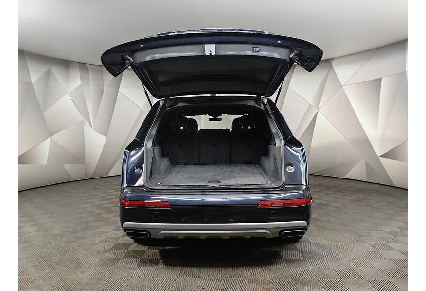 Audi Q7 3.0 TDI Tiptronic quattro (249 л.с.) Черный в АВИЛОН. Слайд №12