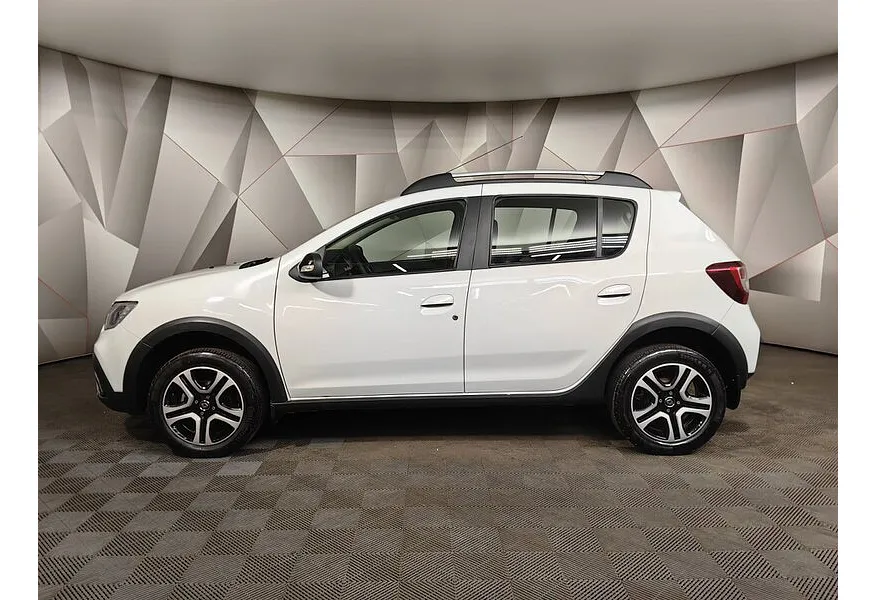 LIVE. Слайд №3