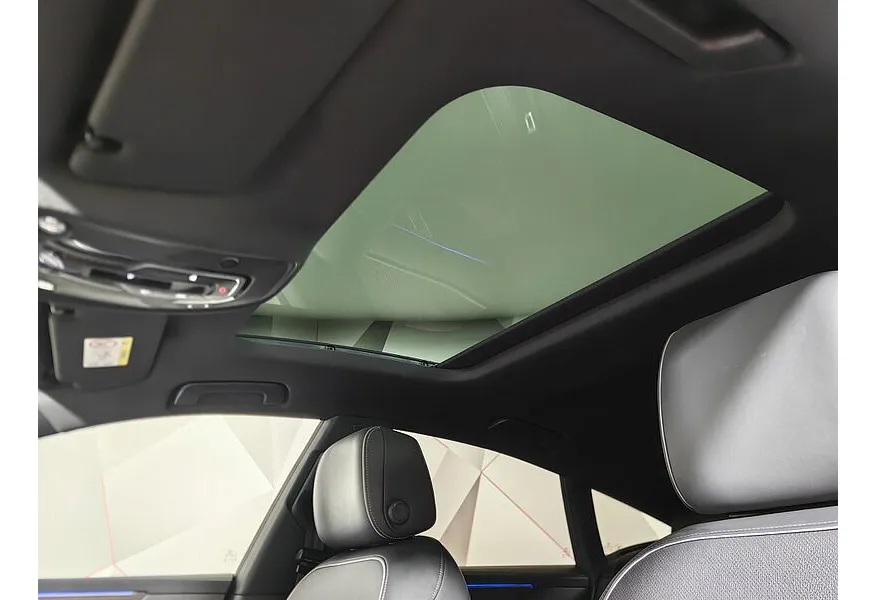 Audi A7 55 TFSI quattro S tronic (340 л.с.) Белый в АВИЛОН. Слайд №25