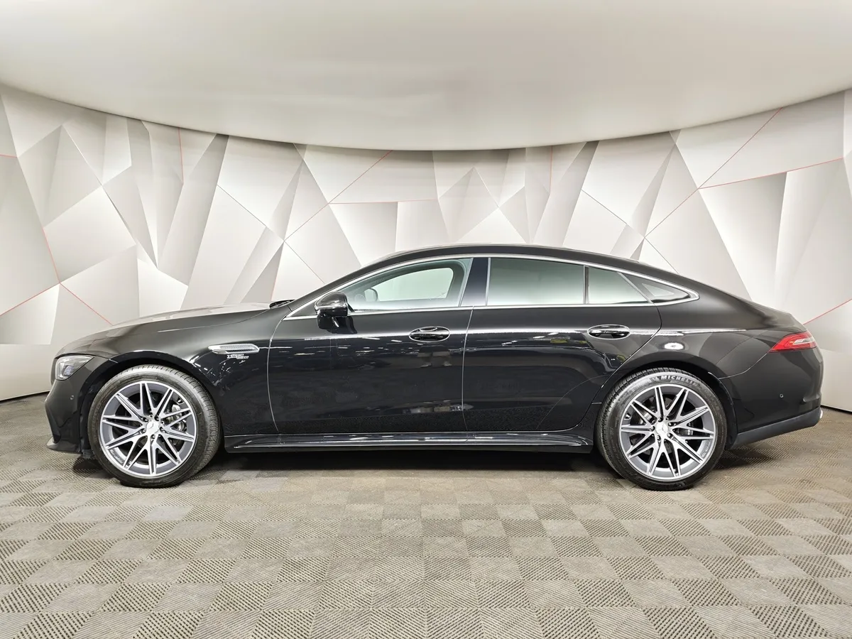 Mercedes-Benz AMG GT 43 4MATIC SPEEDSHIFT TCT 9G (367 л.с.) Черный в АВИЛОН. Слайд №5