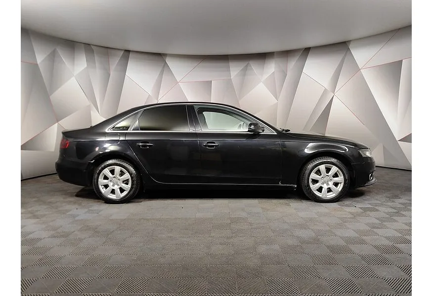 Audi A4 1.8 TFSI multitronic (160 л.с.) Черный в АВИЛОН. Слайд №6