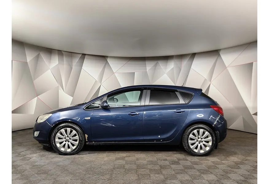 Opel Astra 1.4 Turbo AT (140 л.с.) Синий в АВИЛОН. Слайд №5 Opel Astra 1.4 Turbo AT (140 л.с.) Синий в АВИЛОН. Слайд №5