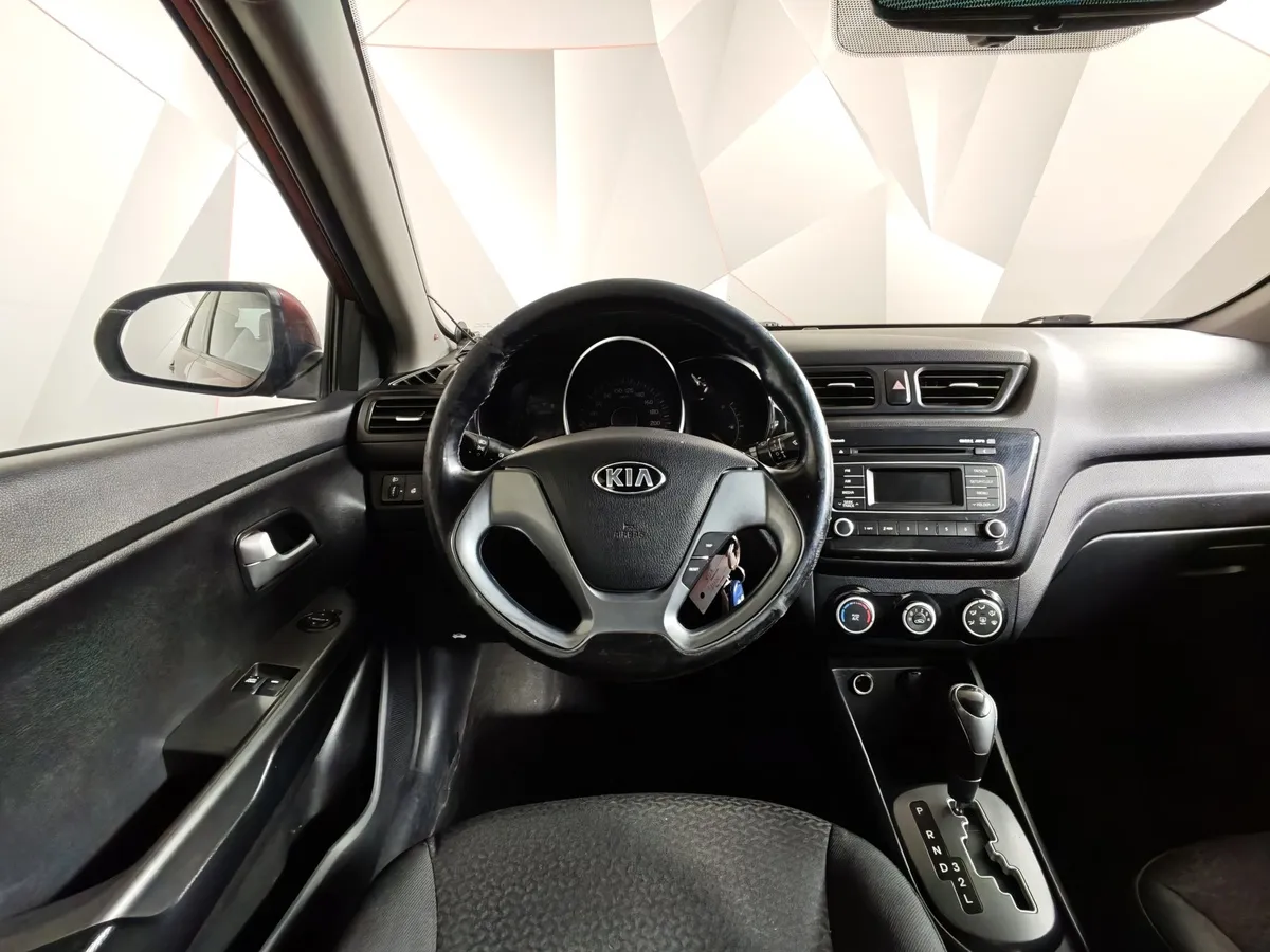 Kia Rio 1.6 AT (123 л.с.) Красный в АВИЛОН. Слайд №14