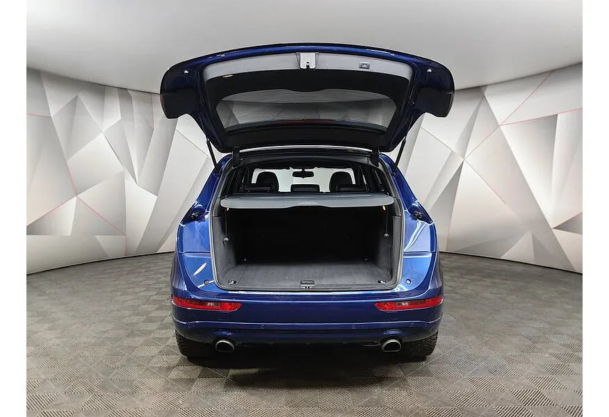 Audi Q5 2.0 TFSI Tiptronic quattro (225 л.с.) Синий в АВИЛОН. Слайд №11