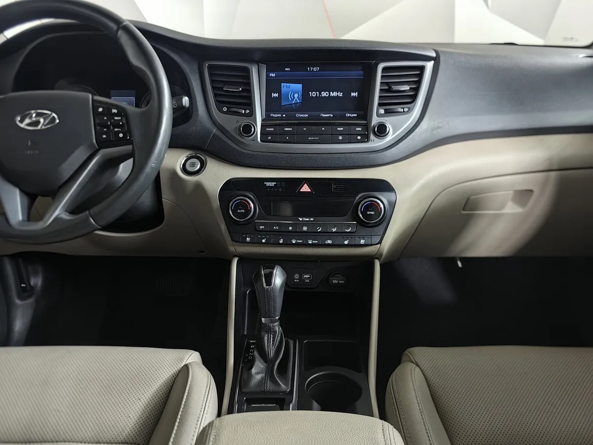 Hyundai Tucson 1.6 DCT 4WD (177 л.с.) Prime + High-tech pack Бежевый в АВИЛОН. Слайд №15