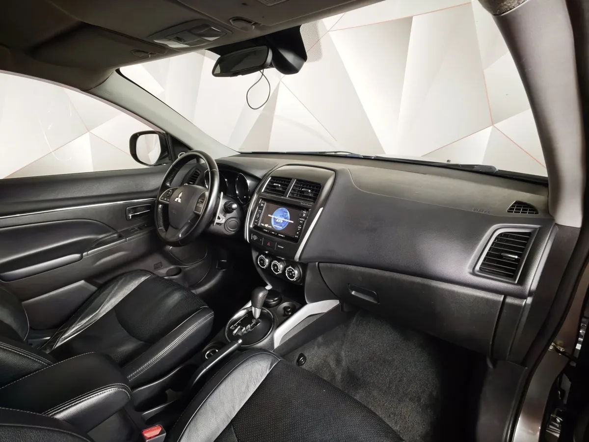 Mitsubishi ASX 2.0 CVT 4WD (150 л.с.) Серый в АВИЛОН. Слайд №12
