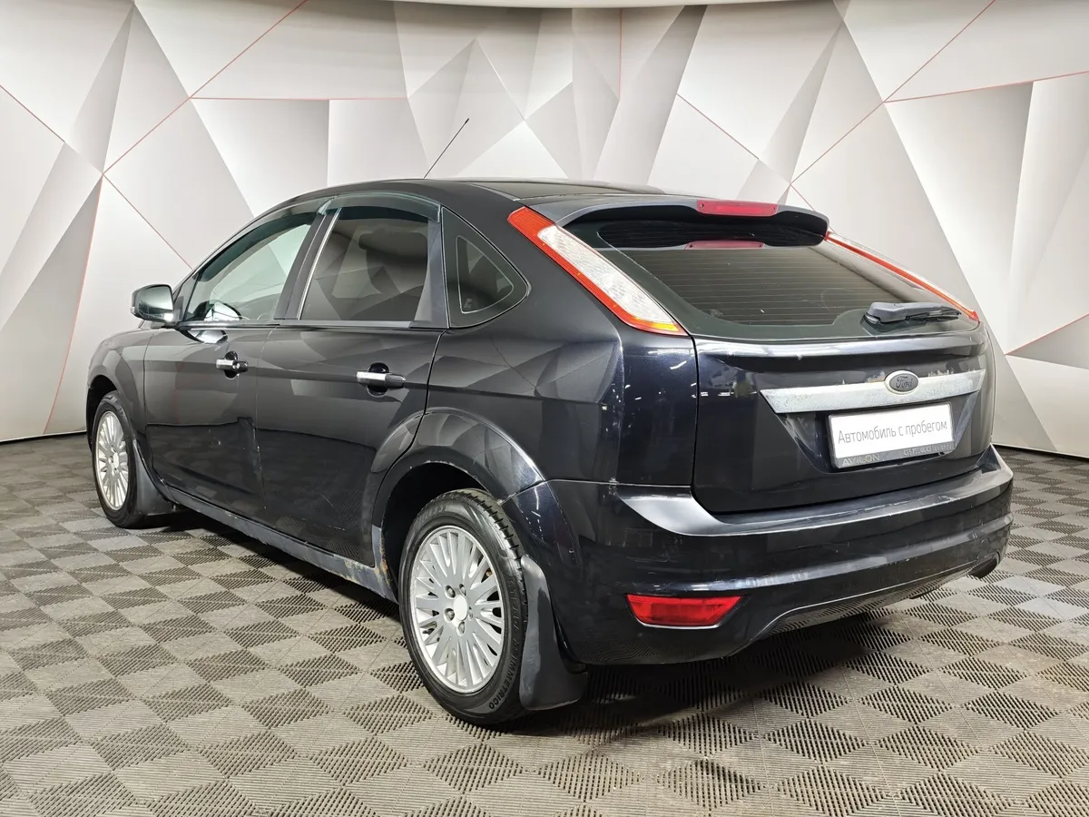 Ford Focus 1.8 MT (125 л.с.) Ghia Черный в АВИЛОН. Слайд №4