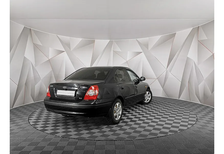 Hyundai Elantra 1.6 MT (105 л.с.) Черный в АВИЛОН. Слайд №2