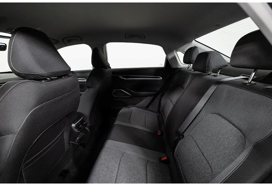 АВИЛОН - Geely Emgrand 1.5 MT 2WD (122 л.с.) Comfort Белый - slide 11