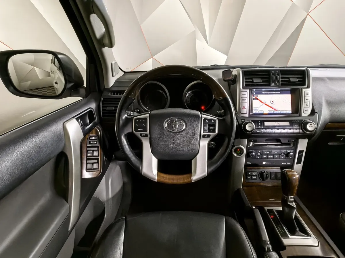 Toyota Land Cruiser Prado 3.0 D AT 4WD (5 мест) (173 л.с.) Белый в АВИЛОН. Слайд №20
