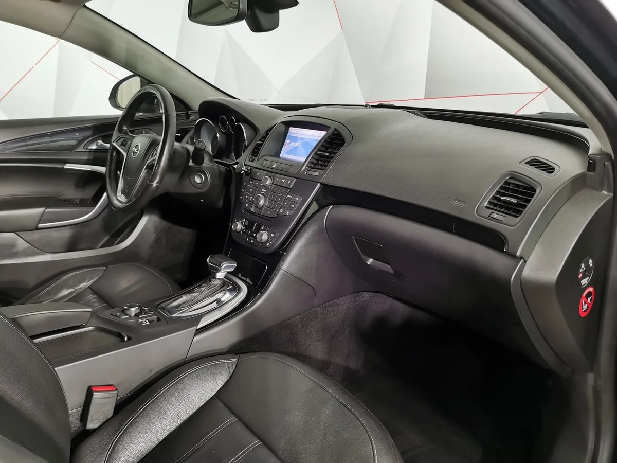 Opel Insignia 2.0 CDTI AT (160 л.с.) Черный в АВИЛОН. Слайд №12