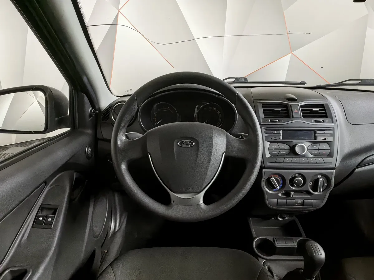 ВАЗ (Lada) Granta 1.6 MT 16кл (98 л.с.) Серый в АВИЛОН. Слайд №19