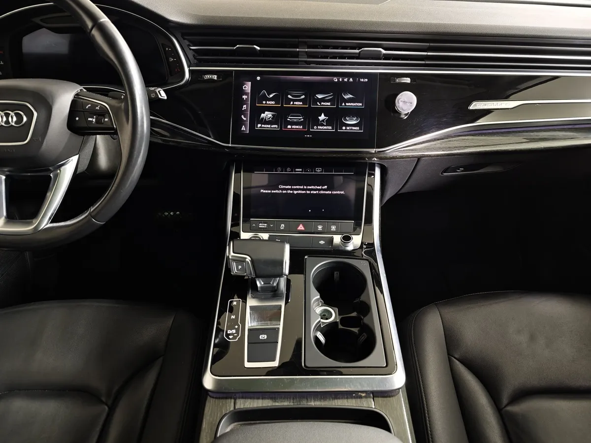 Audi Q7 3.0 TFSI Tiptronic quattro (333 л.с.) Белый в АВИЛОН. Слайд №15