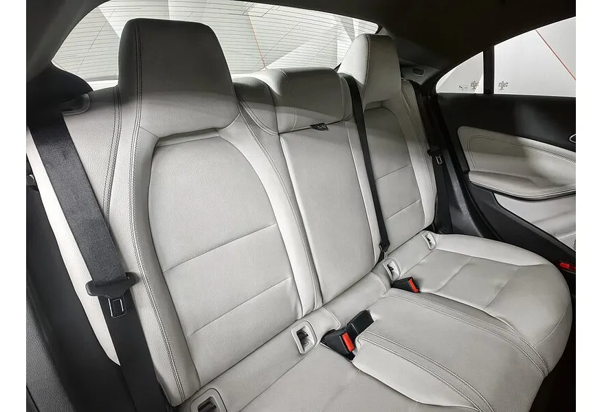 АВИЛОН - Mercedes-Benz CLA CLA 200 7G-DCT (156 л.с.) Urban Синий - slide 9