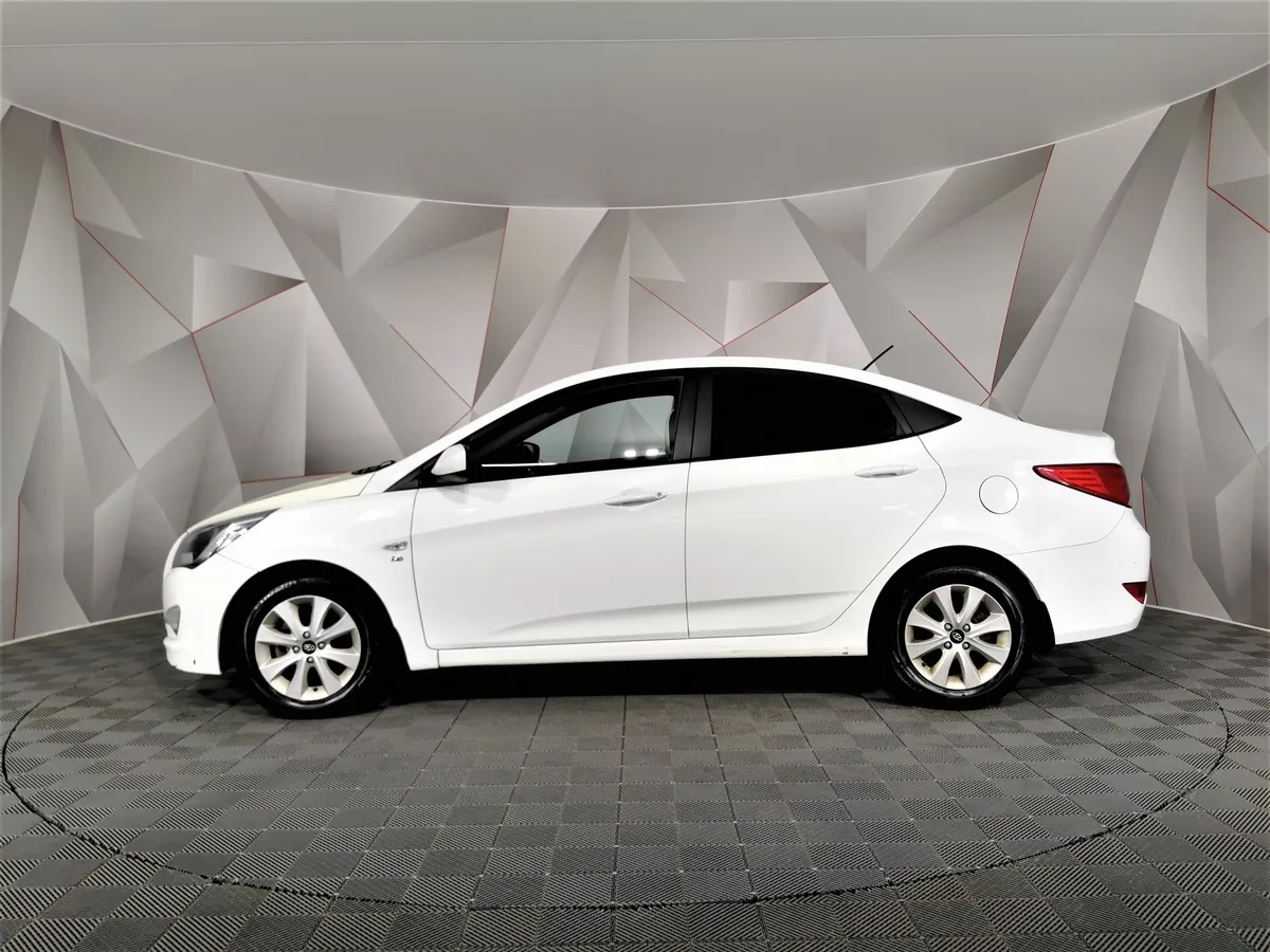Hyundai Solaris 1.6 AT (123 л.с.) Optima Белый в АВИЛОН. Слайд №5