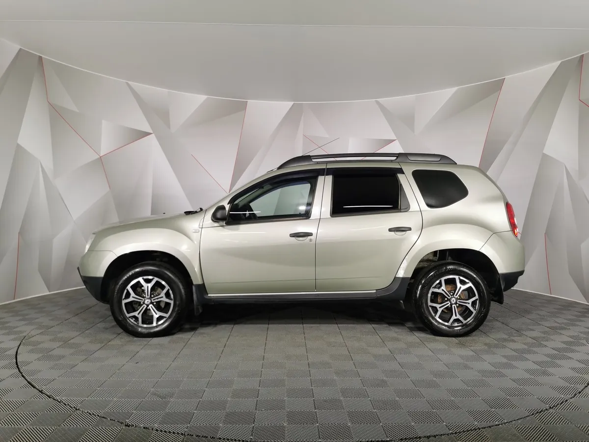 Renault Duster 1.6 MT (114 л.с.) Бежевый в АВИЛОН. Слайд №5