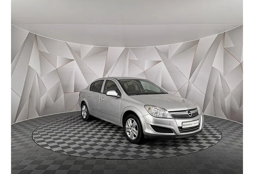 Opel Astra 1.8 AT (140 л.с.) base Серебристый в АВИЛОН. Слайд №3 Opel Astra 1.8 AT (140 л.с.) base Серебристый в АВИЛОН. Слайд №3
