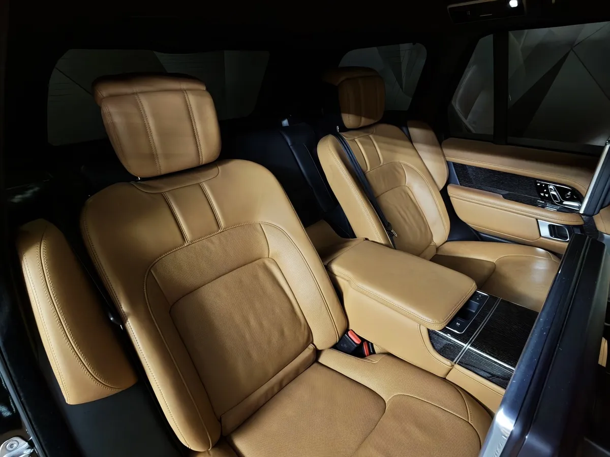 Land Rover Range Rover 5.0 V8 Supercharged AT AWD (510 л.с.) Autobiography Черный в АВИЛОН. Слайд №15