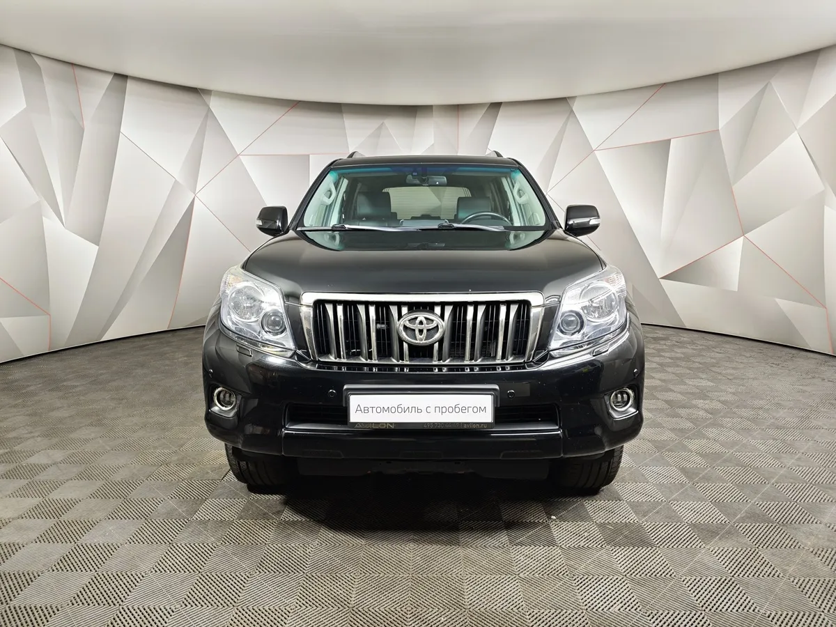 Toyota Land Cruiser Prado 4.0 AT 4WD (282 л.с.) Стандарт Черный в АВИЛОН. Слайд №7