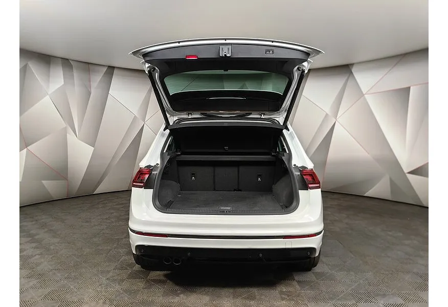 Volkswagen Tiguan 2.0 TSI 4Motion DSG (180 л.с.) Sportline Белый в АВИЛОН. Слайд №11