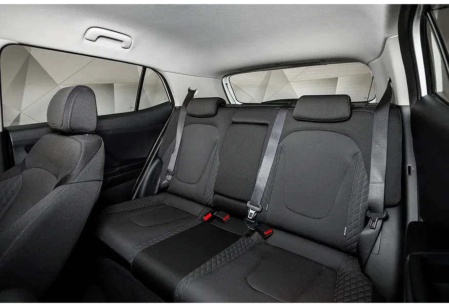 АВИЛОН - Solaris HC 2.0 AT 4WD (150 л.с.) Lifestyle + Premium Audio + Winter + Advanced Белый - slide 11