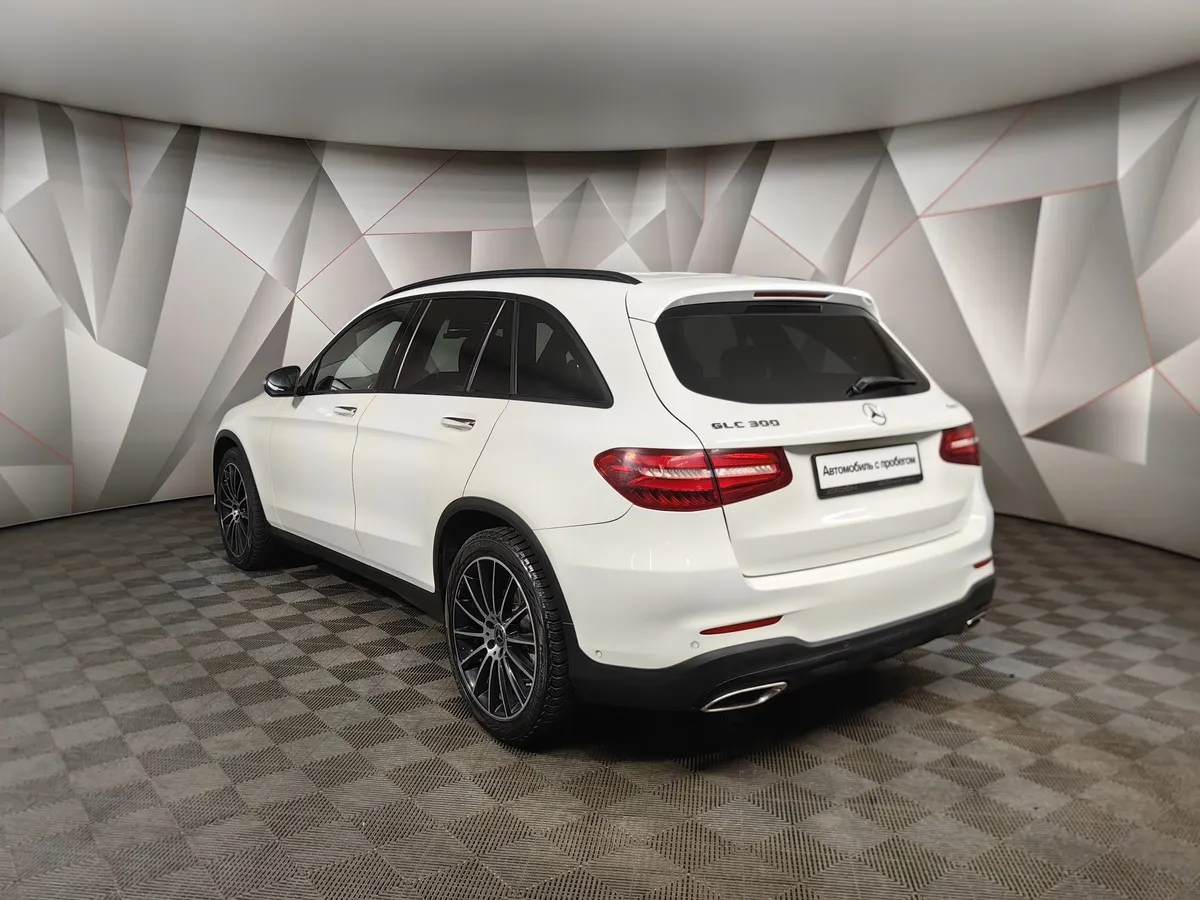 Mercedes-Benz GLC 300 9G-TRONIC 4MATIC (249 л.с.) Sport Plus (Локальная сборка) Белый в АВИЛОН. Слайд №4