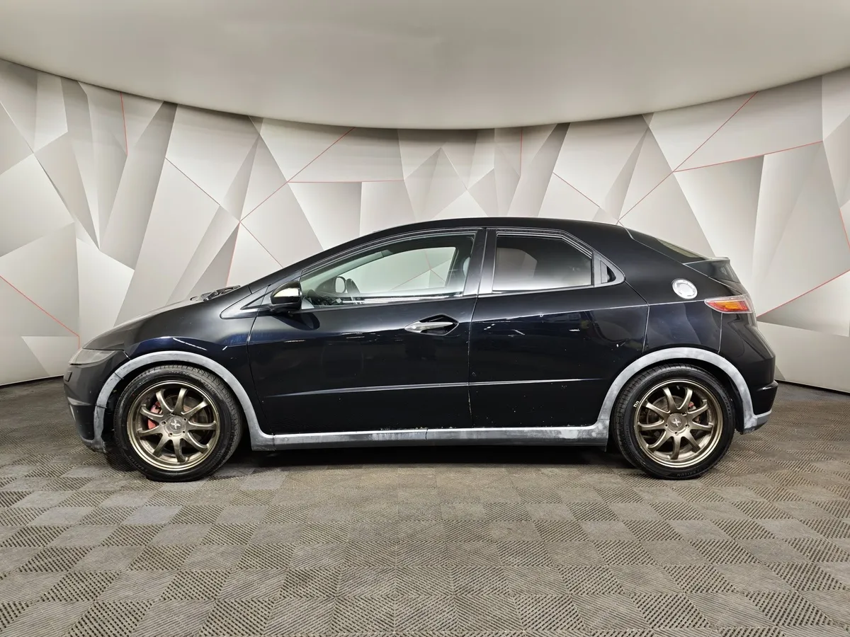 Honda Civic 1.8 I-SHIFT (140 л.с.) Черный в АВИЛОН. Слайд №5