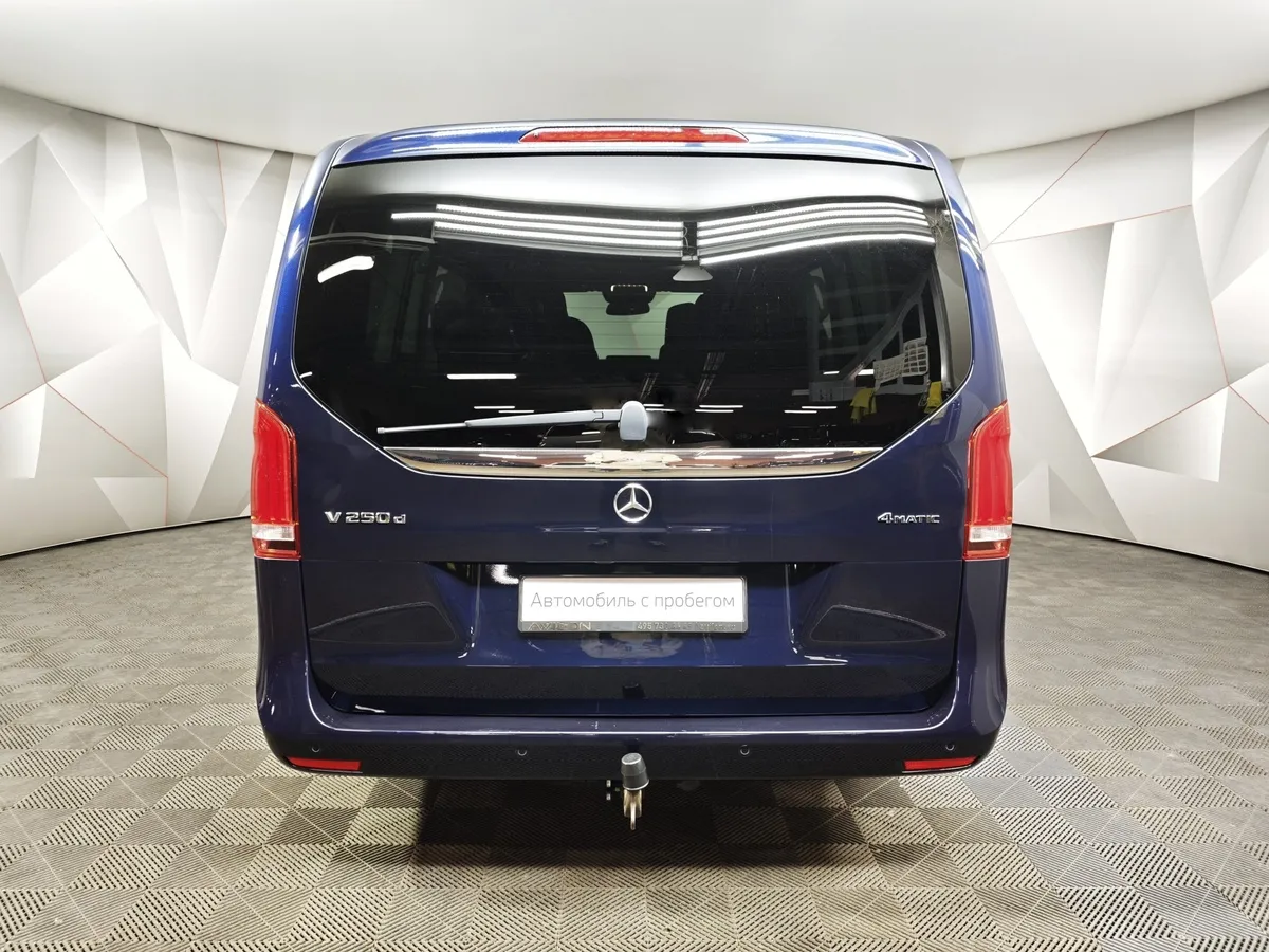 Mercedes-Benz V-Класс V 250 d 9G-Tronic L2 4MATIC (190 л.с.) AMG Line Синий в АВИЛОН. Слайд №8