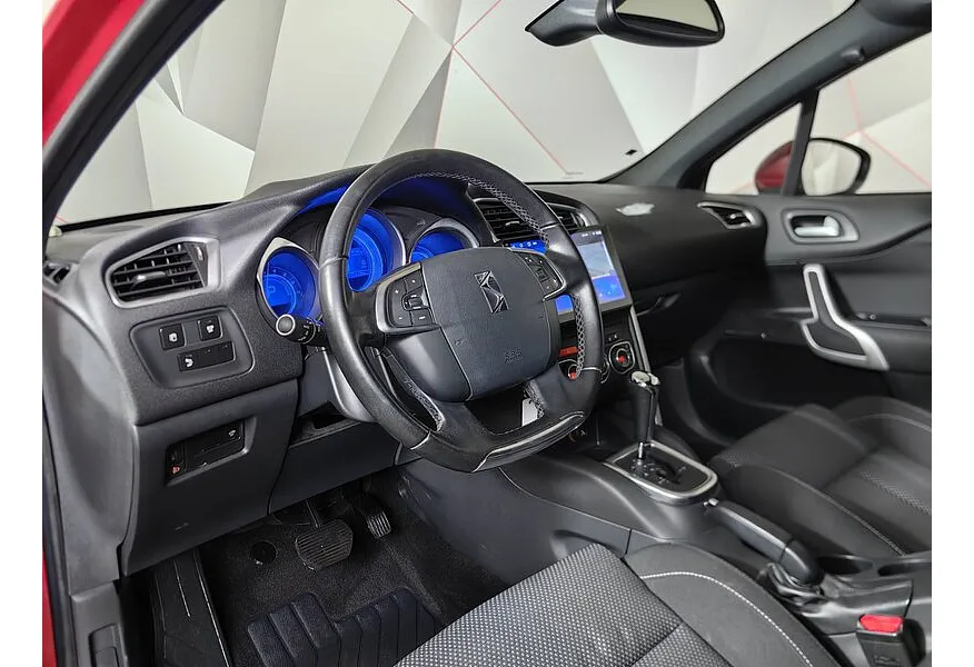 Citroen DS4 1.6 THP AT (150 л.с.) Красный в АВИЛОН. Слайд №17