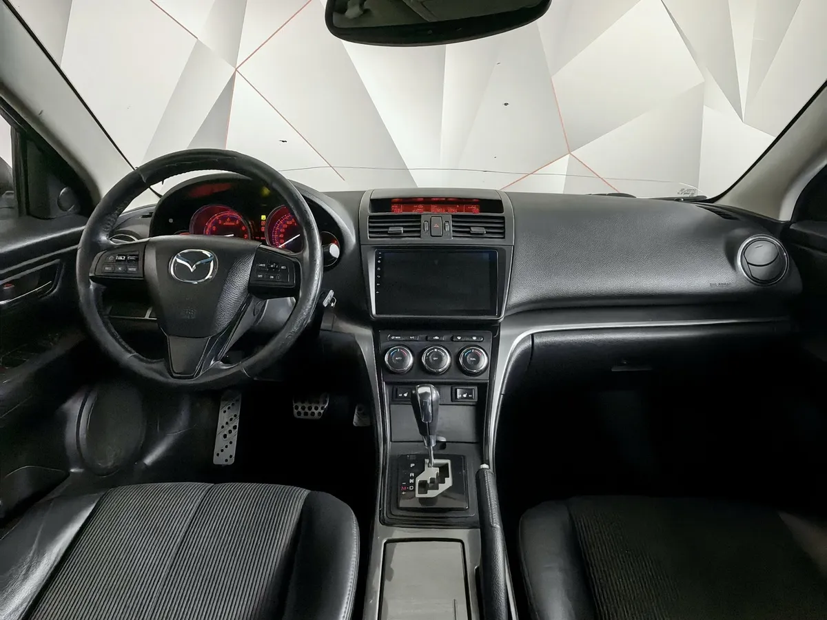 Mazda 6 2.0 SKYACTIV-G AT (150 л.с.) Белый в АВИЛОН. Слайд №11