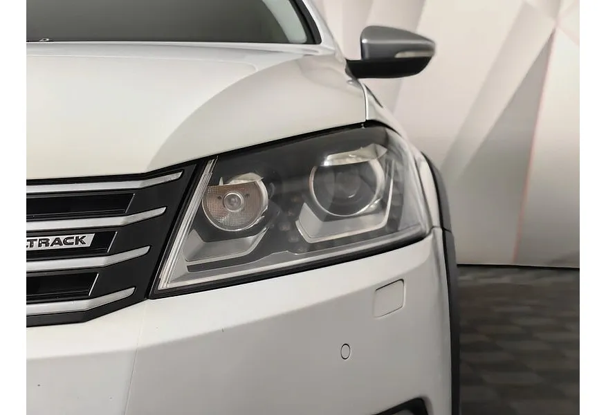 Volkswagen Passat 2.0 TSI 4Motion DSG (210 л.с.) Белый в АВИЛОН. Слайд №10