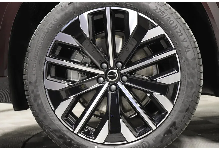 Volvo XC90 2.0 B5 mild hybrid AT AWD (7 мест) (250 л.с.) Ultra Bright Красный в АВИЛОН. Слайд №12