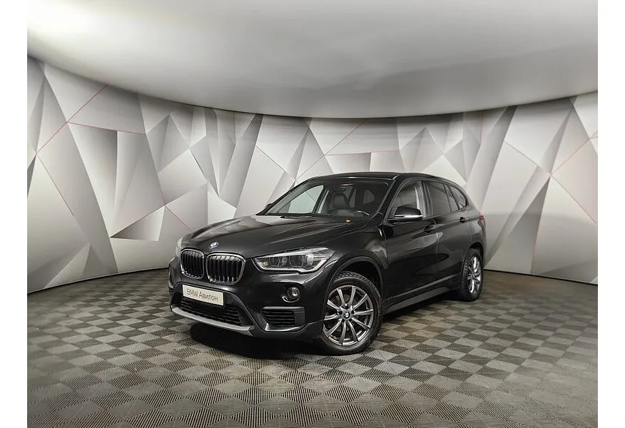 АВИЛОН - BMW X1 18d xDrive AT (150 л.с.) Черный - slide 0
