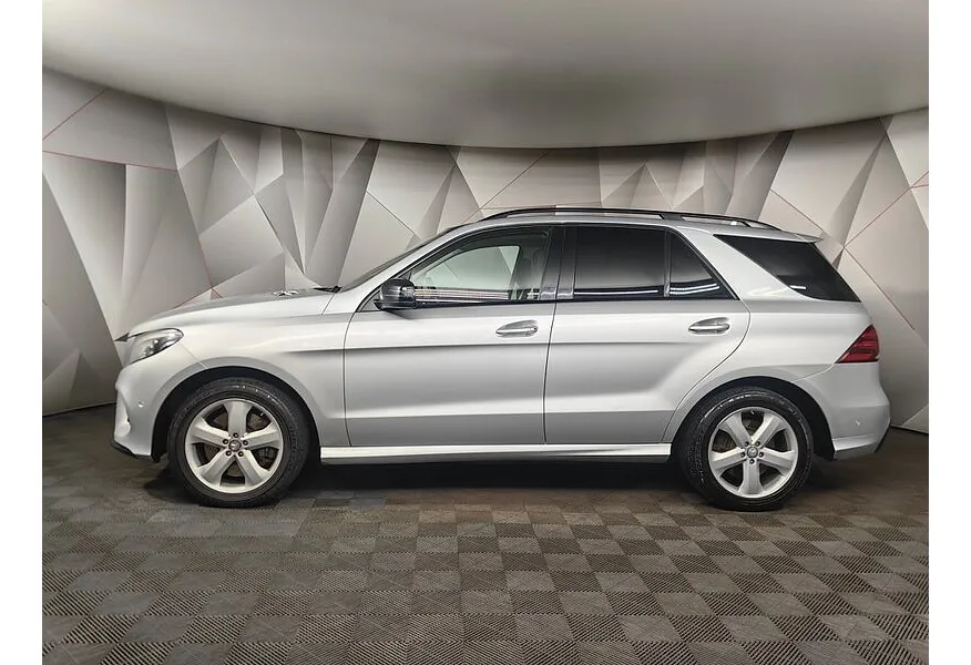 АВИЛОН - Mercedes-Benz GLE 400 4MATIC 9G-TRONIC (333 л.с.) Особая серия Серебристый - slide 2