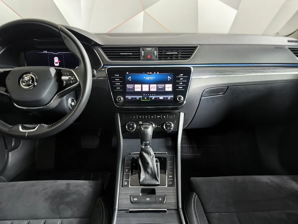 Skoda Superb 2.0 TSI DSG (190 л.с.) Серый в АВИЛОН. Слайд №14