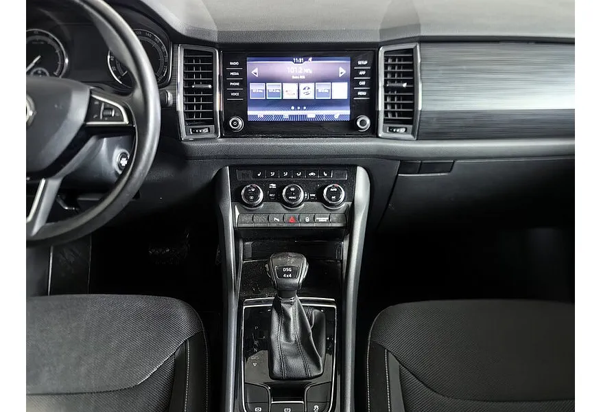 Skoda Kodiaq 2.0 TSI DSG 4X4 (180 л.с.) Серый в АВИЛОН. Слайд №15