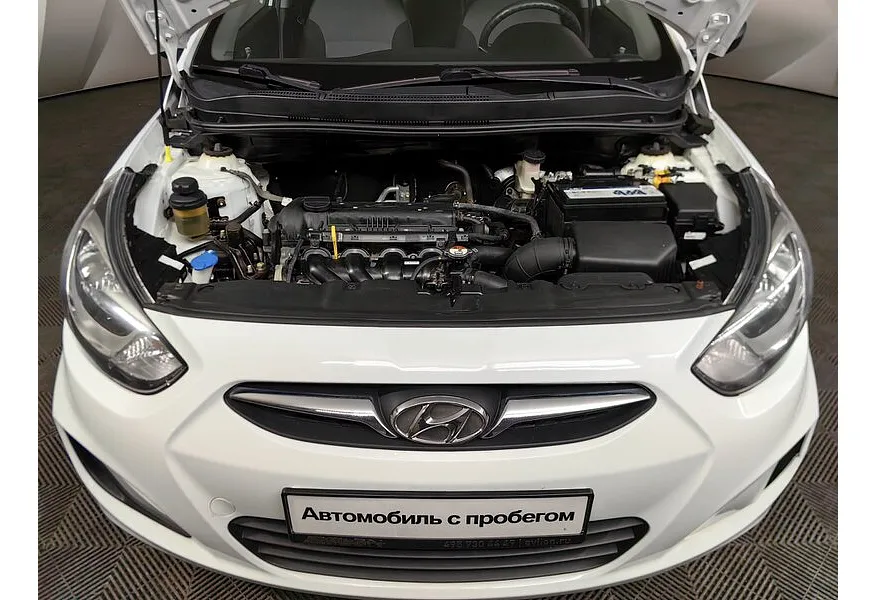 Hyundai Solaris 1.4 MT (107 л.с.) Classic Белый в АВИЛОН. Слайд №11