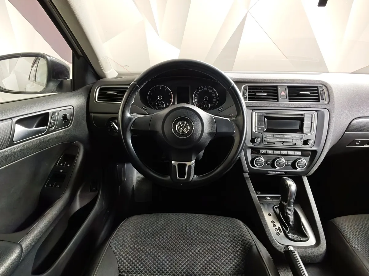 Volkswagen Jetta 1.6 AT (105 л.с.) Comfortline Белый в АВИЛОН. Слайд №20
