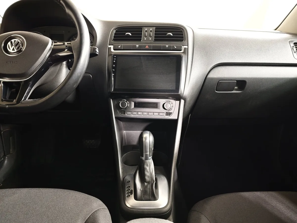 Volkswagen Polo 1.6 Tiptronic (105 л.с.) Comfortline Синий в АВИЛОН. Слайд №14