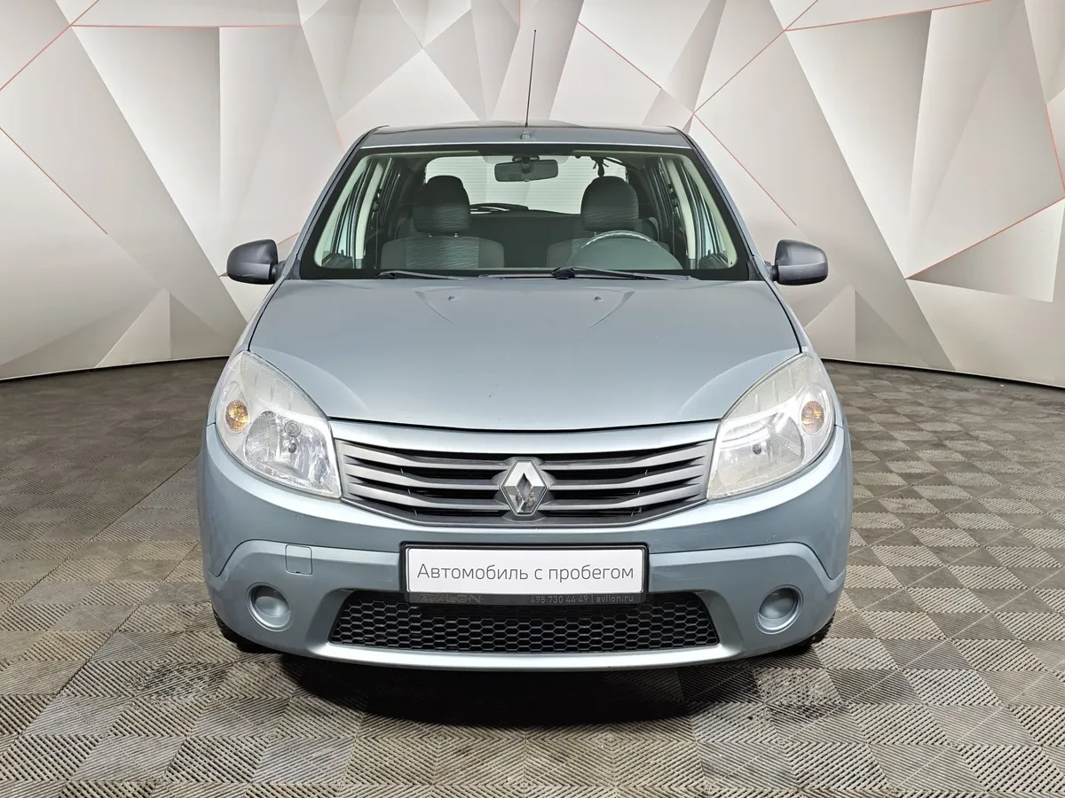 Renault Sandero 1.6 MT (84 л.с.) Синий в АВИЛОН. Слайд №7